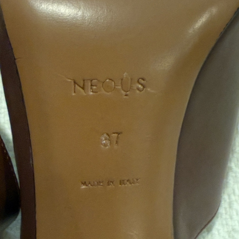 NWOB NEOUS JUMEL MULE PUMP SZ 37; - Picture 8 of 12